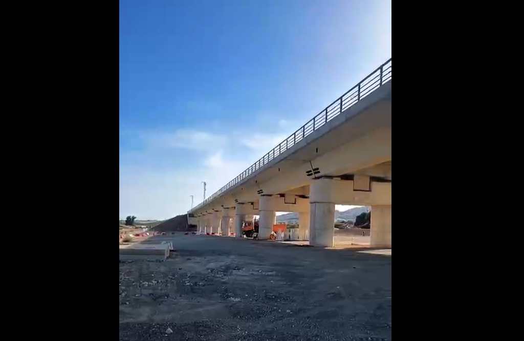 Ganar Totana reclama respuestas al proyecto de barreras ac�sticas presentado por ADIF